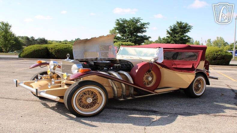 1974 Excalibur Phaeton