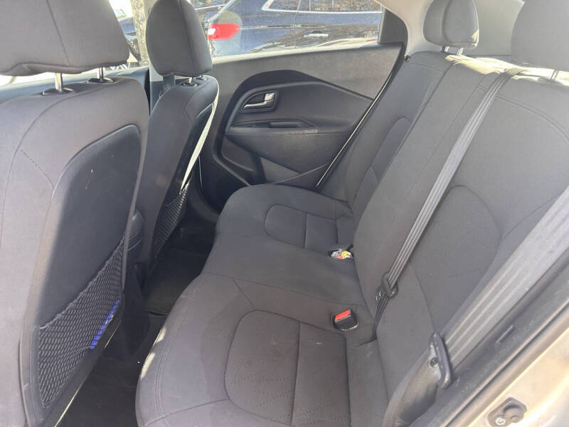 2014 Kia Rio 5-Door SX