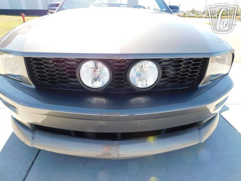 2005 Ford Mustang