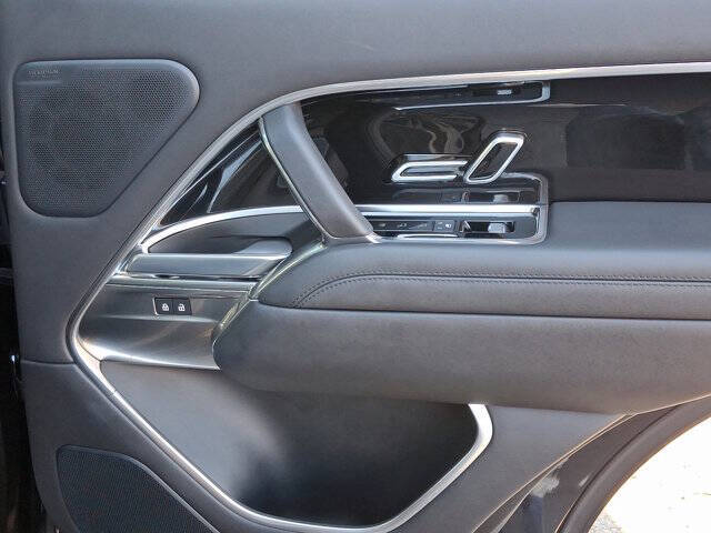 2023 Land Rover Range Rover P530 SE