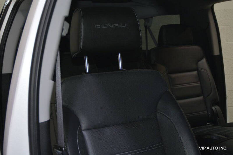 2017 GMC Yukon XL Denali