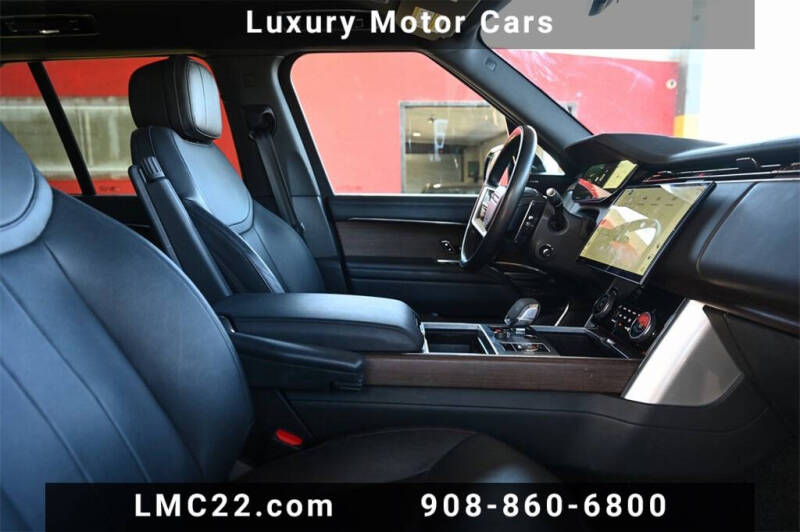 2023 Land Rover Range Rover P530 SE