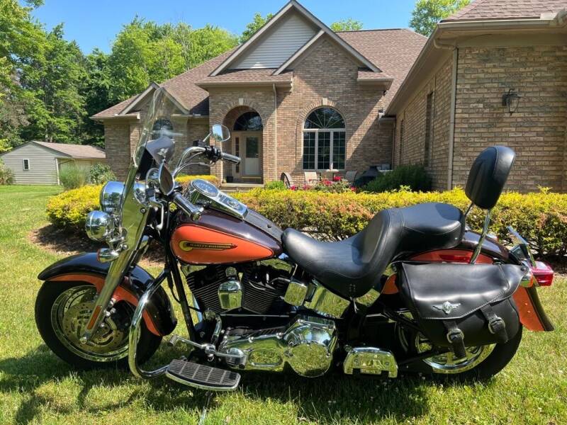 2004 HARLEY DAVIDSON FLSTFI for sale at Akron Motorcars Inc. in Akron OH