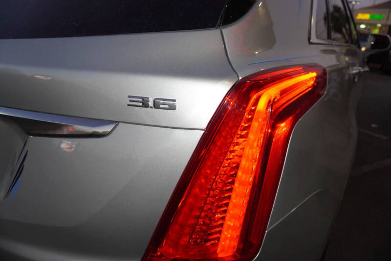 2018 Cadillac XT5 Luxury