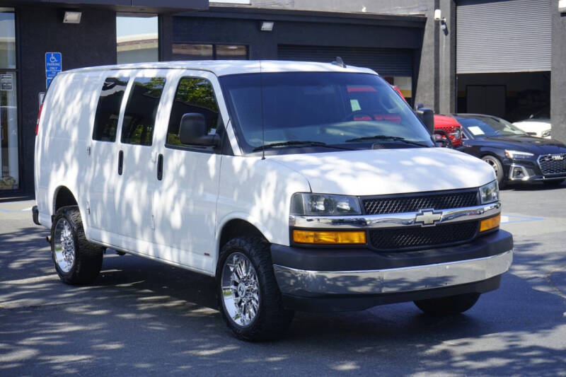 2021 Chevrolet Express 2500