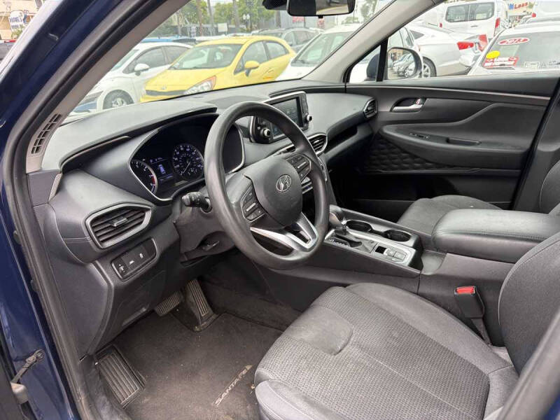 2020 Hyundai Santa Fe SE