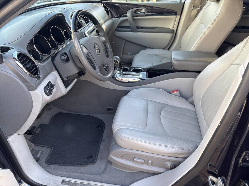 2017 Buick Enclave Leather