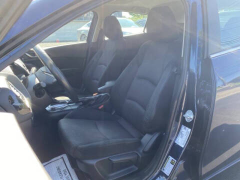 2015 Mazda MAZDA3 i Touring