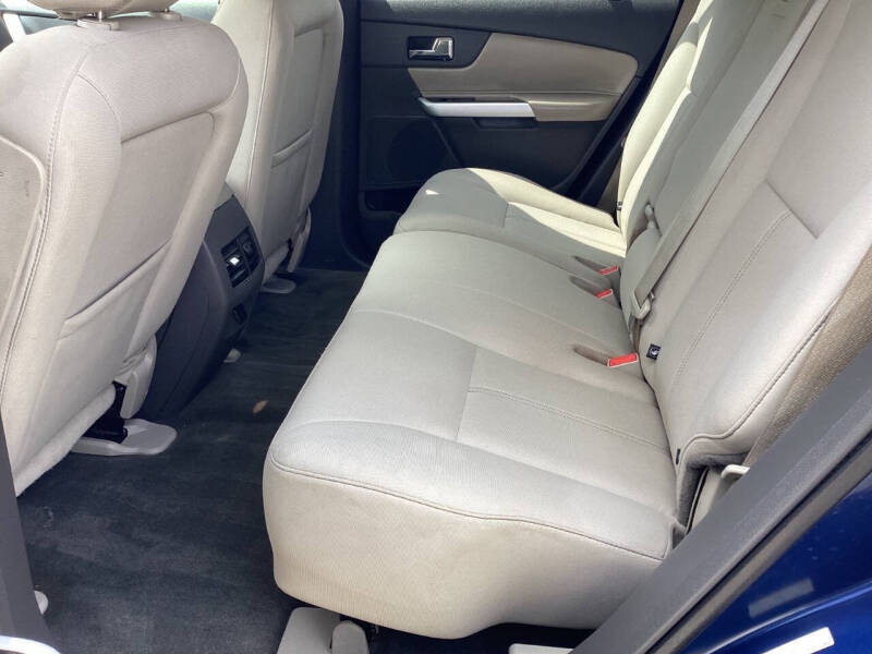 2012 Ford Edge SE