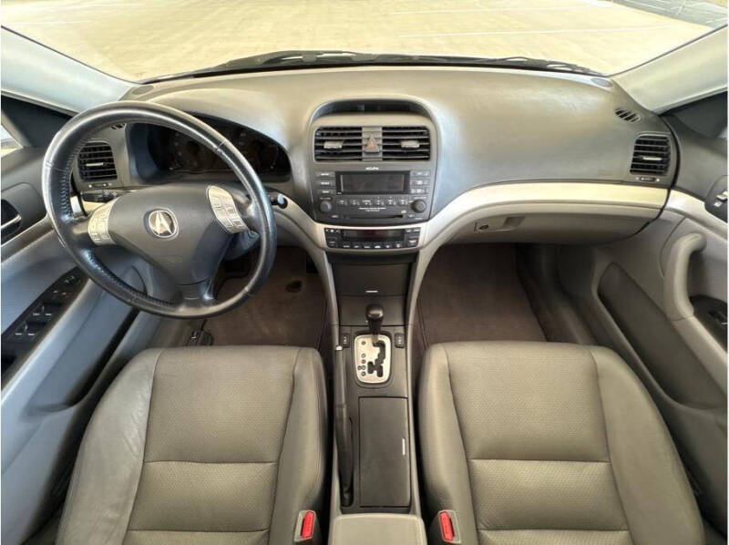 2004 Acura TSX