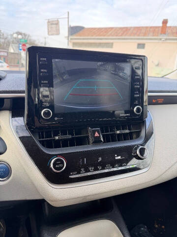 2022 Toyota Corolla Hybrid LE