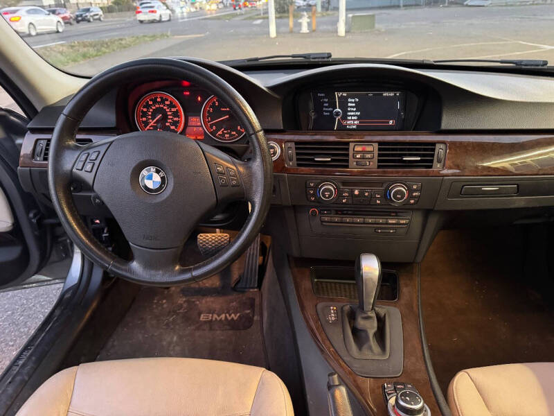 2011 BMW 3 Series 335i