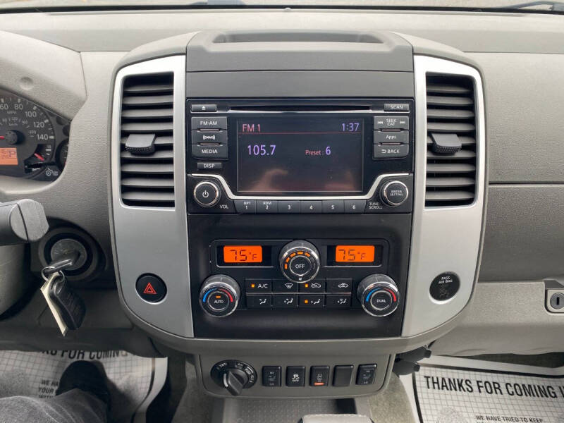 2016 Nissan Frontier SV