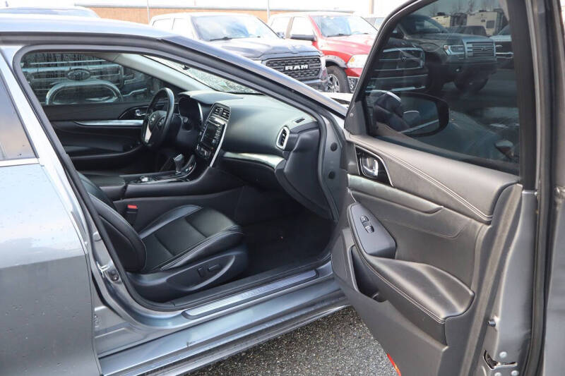 2021 Nissan Maxima 3.5 SV