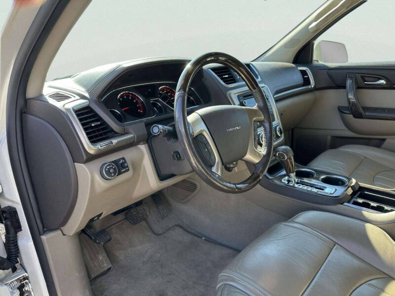 2013 GMC Acadia Denali