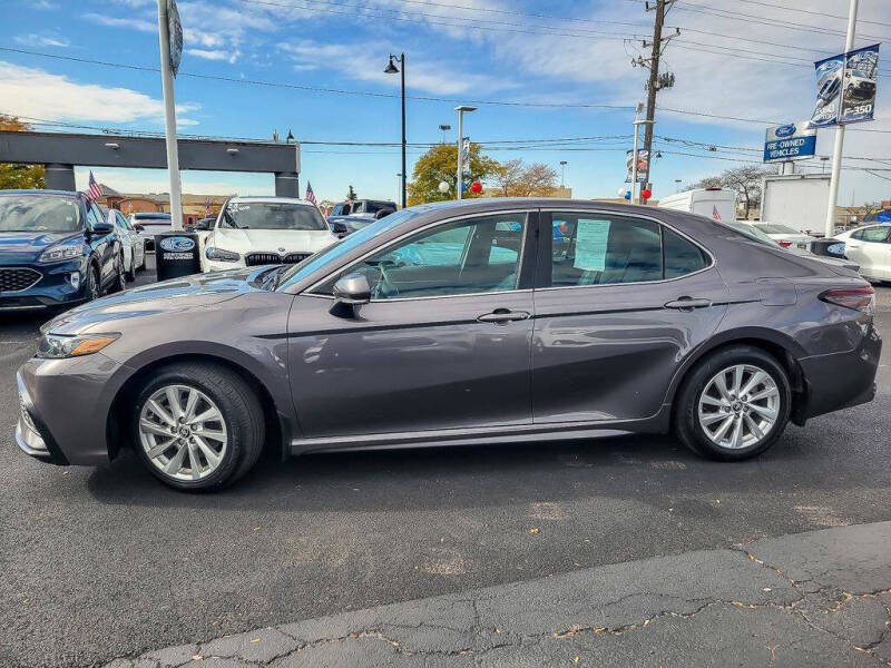 2023 Toyota Camry SE