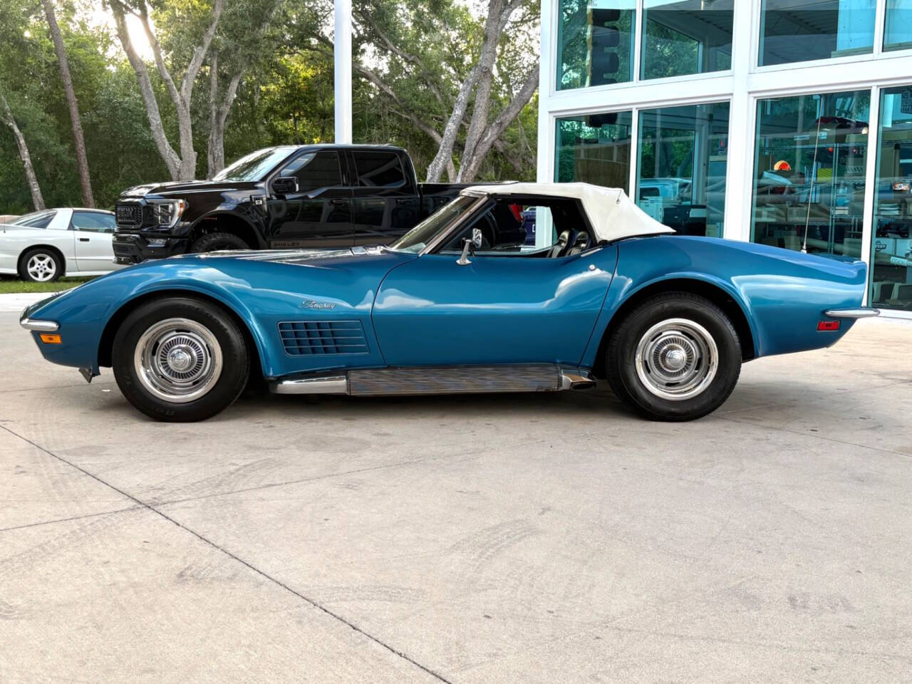 1971 Chevrolet Corvette 24