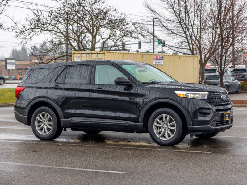 2020 Ford Explorer