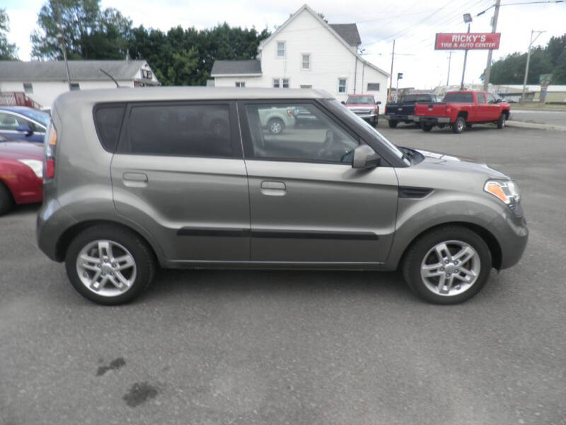 2010 Kia Soul +