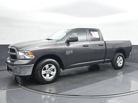2024 RAM 1500 Classic SLT
