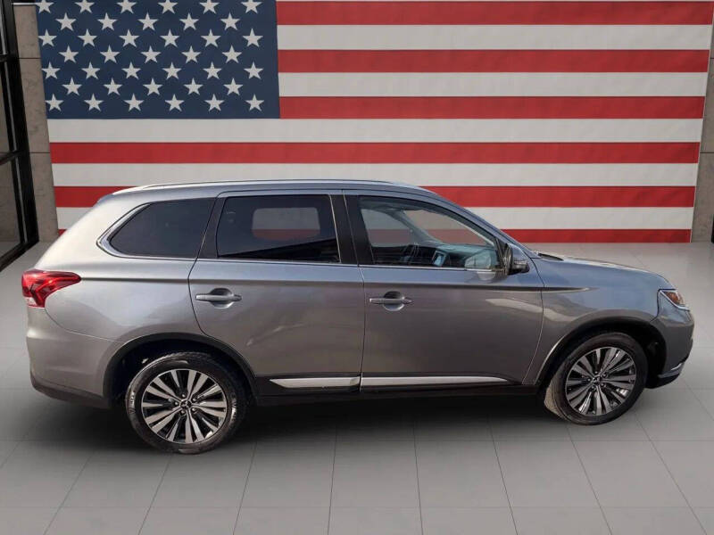 2020 Mitsubishi Outlander