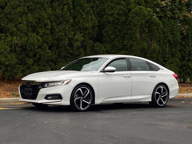 2018 Honda Accord for sale at Ideal Cars LLC in Skokie, IL