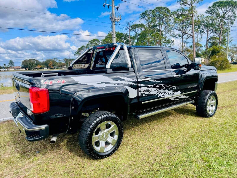 2017 Chevrolet Silverado 1500 LTZ photo 3