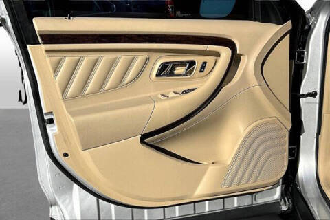 2017 Ford Taurus Limited