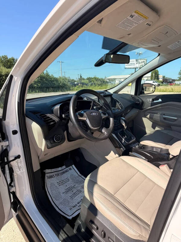 2017 Ford C-MAX Energi Titanium