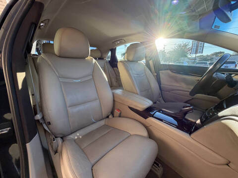 2014 Cadillac XTS Luxury Collection