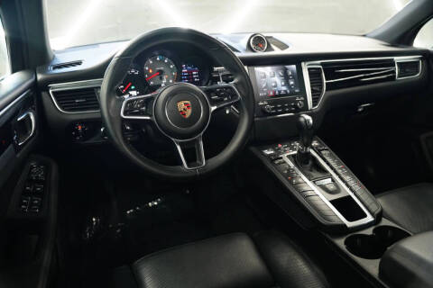 2018 Porsche Macan S