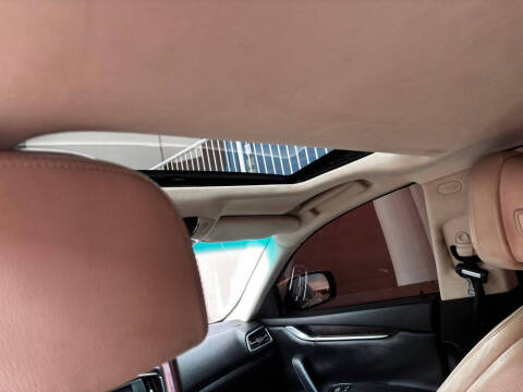 2014 Maserati Ghibli