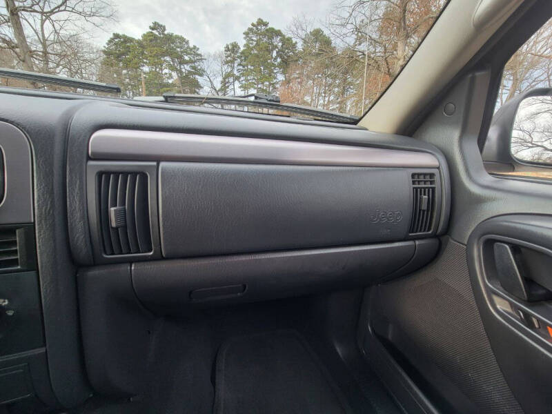 2004 Jeep Grand Cherokee Special Edition