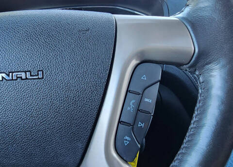 2015 GMC Acadia Denali