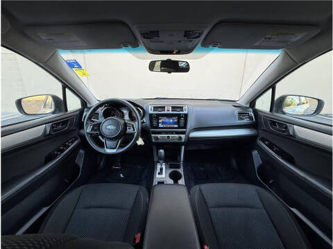 2018 Subaru Outback 2.5i