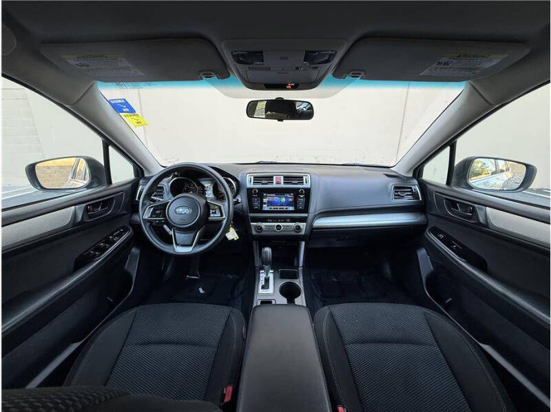 2018 Subaru Outback 2.5i