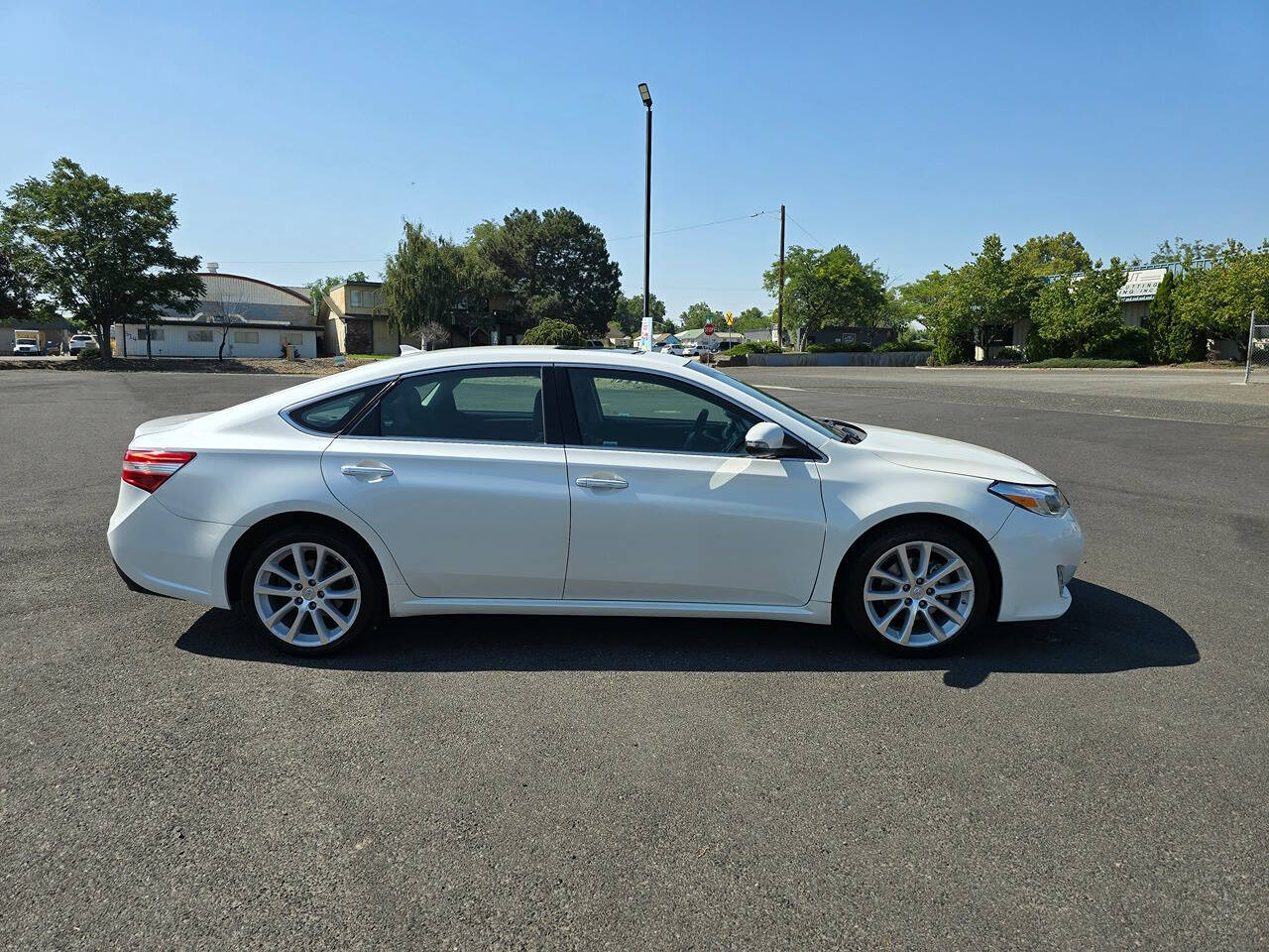 2015 Toyota Avalon for sale at 1St Avenue Auto Sales in Kennewick, WA