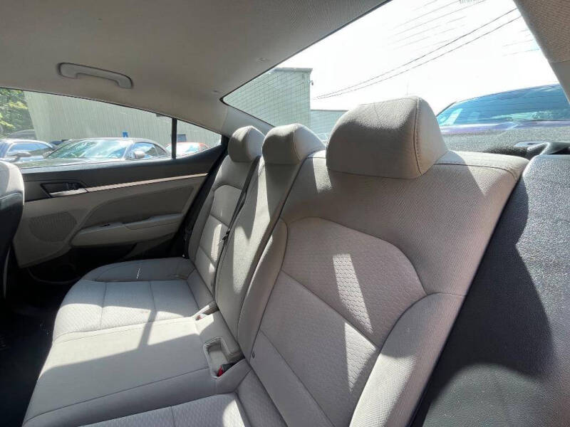 2019 Hyundai Elantra