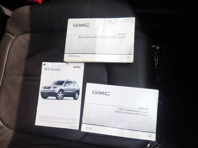 2012 GMC Acadia SLT-1