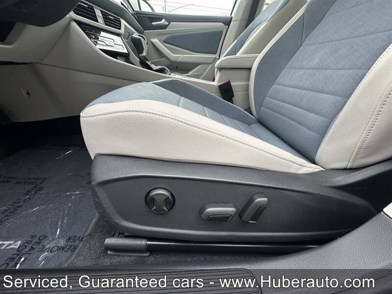 2025 Volkswagen Jetta SE