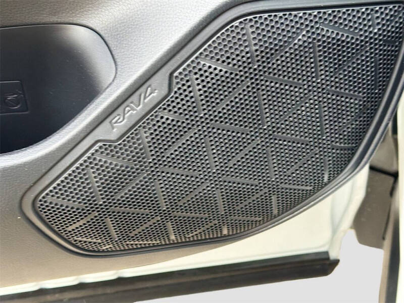 2025 Toyota RAV4 Hybrid Woodland Edition