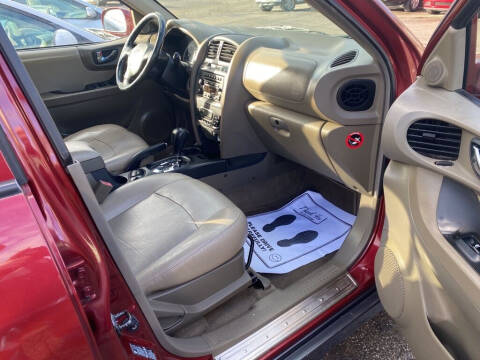 2005 Hyundai Santa Fe for sale at Doug Dawson Motor Sales in Mount Sterling KY