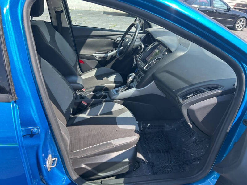 2012 Ford Focus SE