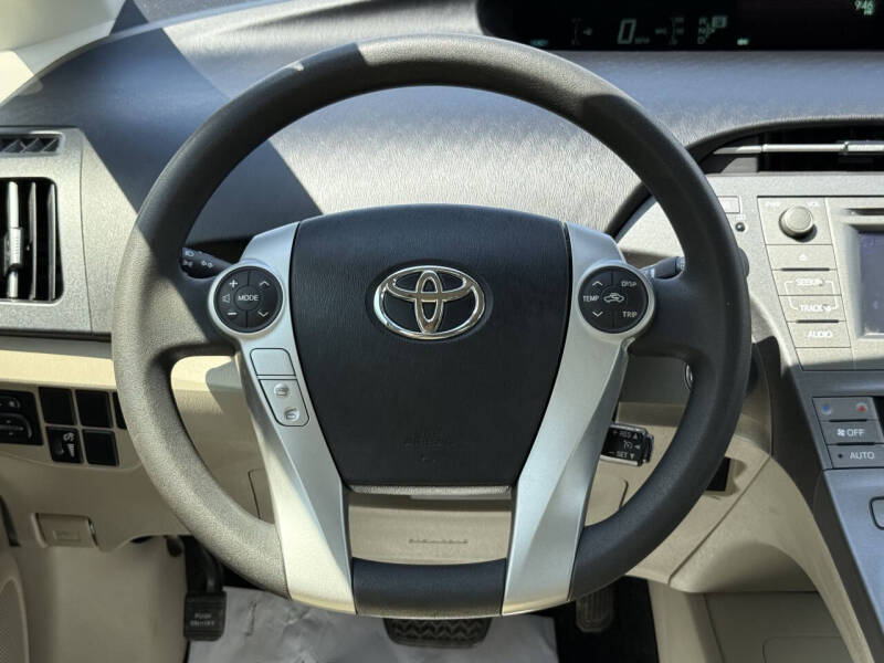 2013 Toyota Prius Two