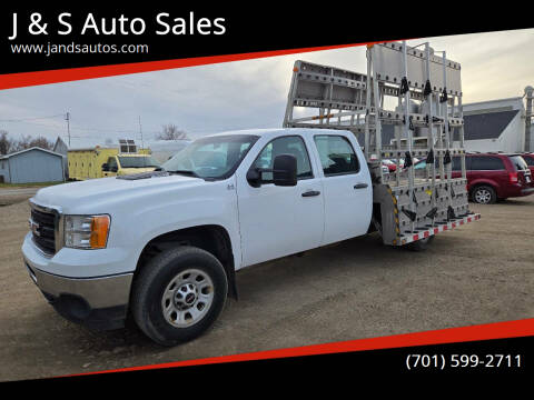 2012 GMC Sierra 3500HD CC for sale at J & S Auto Sales in Thompson ND