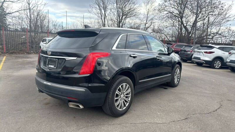 2017 Cadillac XT5 Luxury