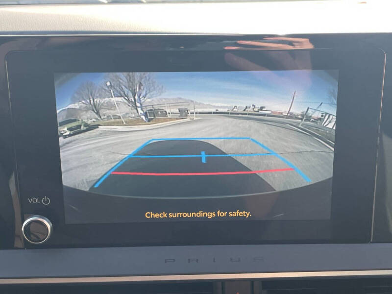 2023 Toyota Prius LE