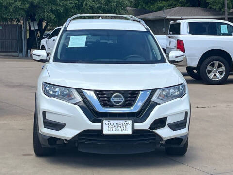 2018 Nissan Rogue SV