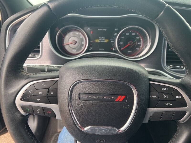 2017 Dodge Charger SXT