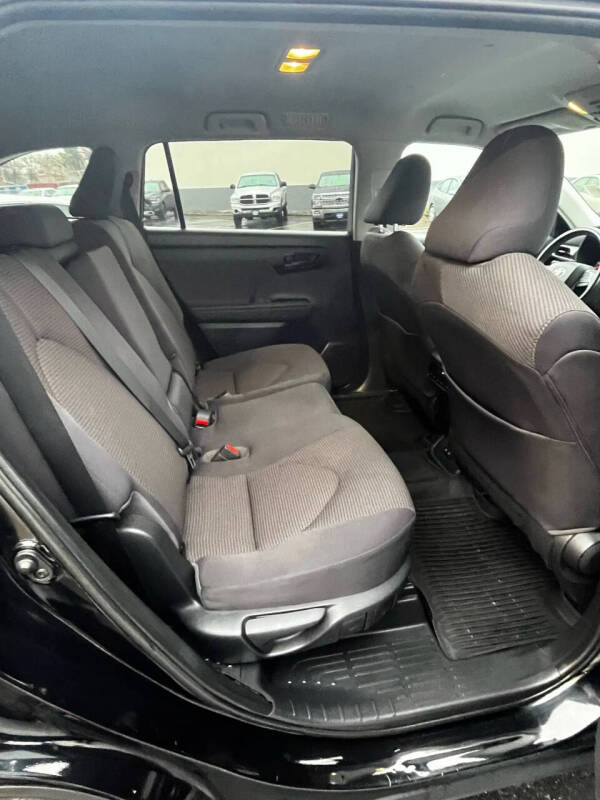 2020 Toyota Highlander LE